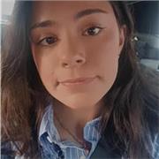 Soy una mujer alegre y entusiasta con ganas de enseñar arte a las nuevas generaciones para que todos puedan aprender a dibujar